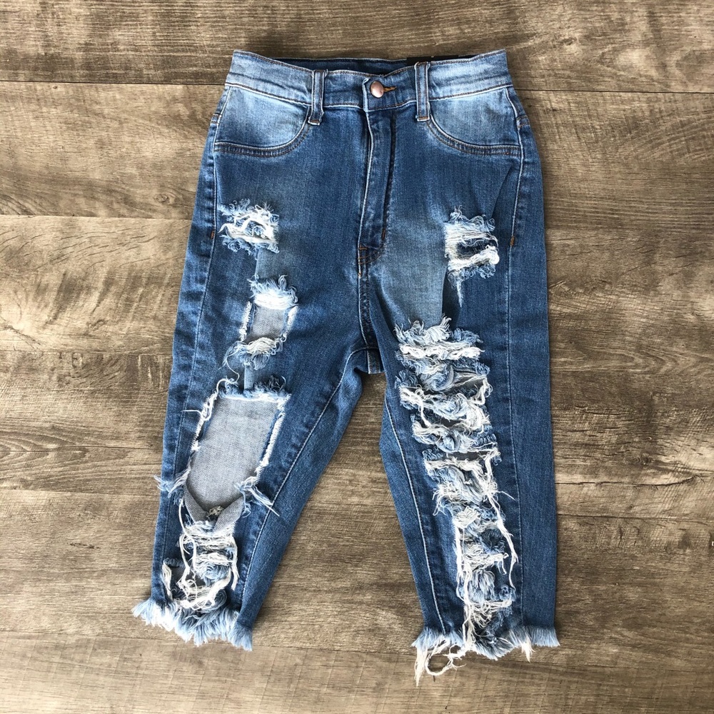 Fashion Nova jeans shorts New with tag